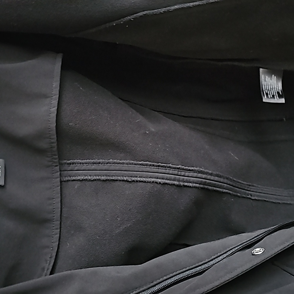 Black coat - Picture 5 of 9